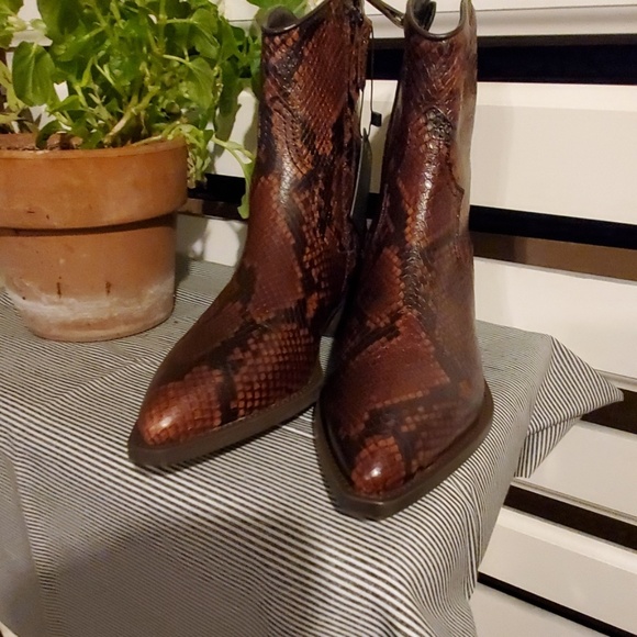 massimo dutti cowboy boots